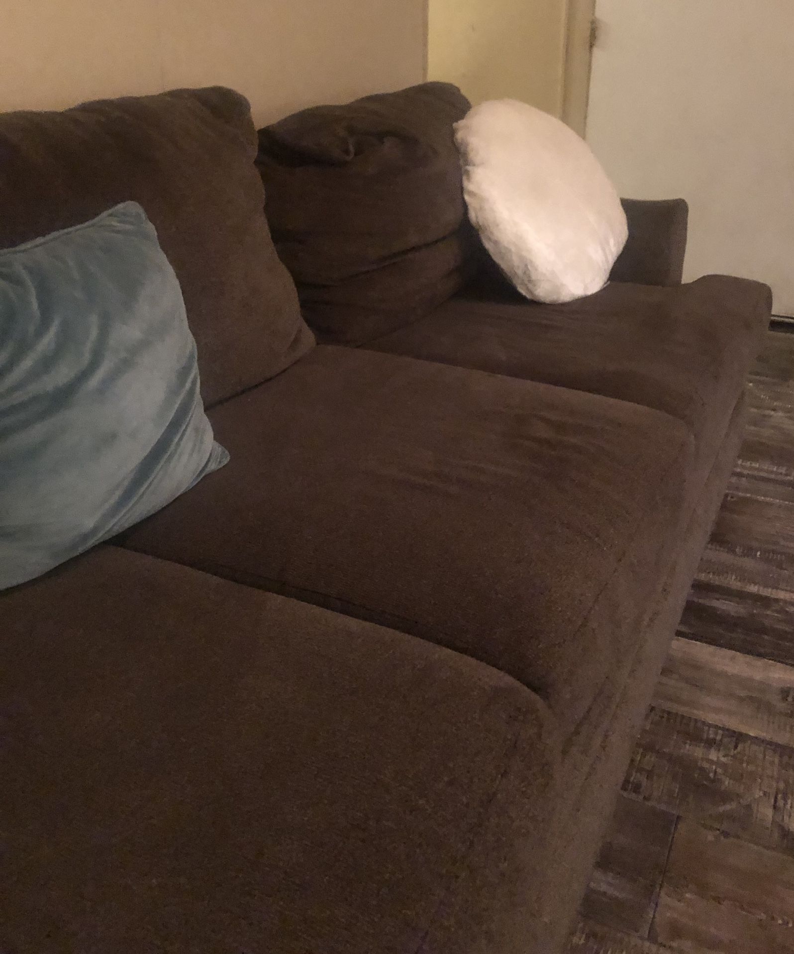 Sectional Sofa (home Furniture) Seat Covers Covers Unzipped So It Can Be Washed Also