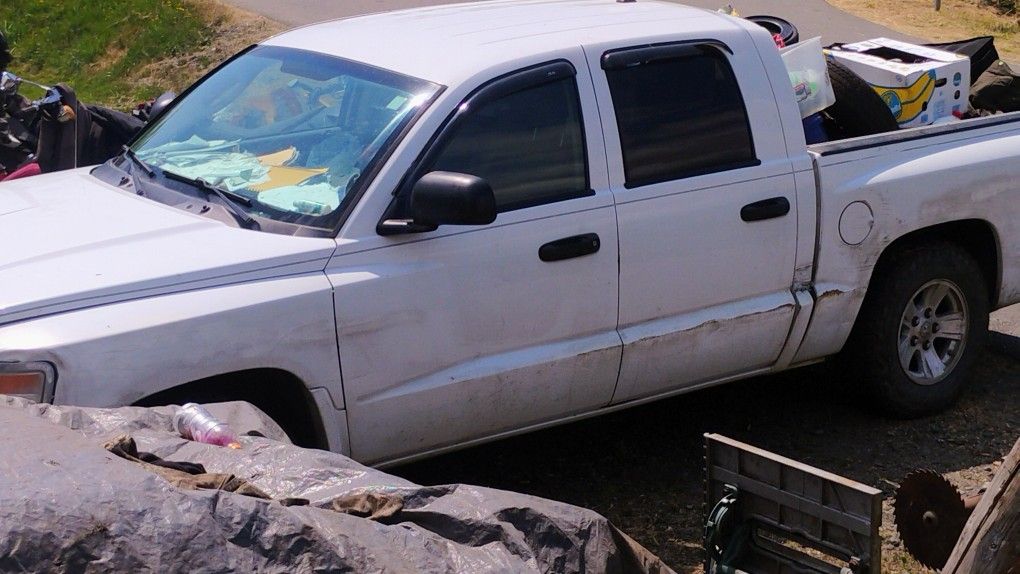 2008 Dodge Dakota