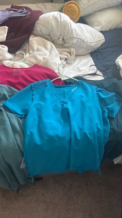 Figs scrubs