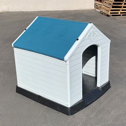 New In Box $105 Waterproof Plastic Dog House for Large size Pet Indoor Outdoor Cage Kennel 36x36x39 inches