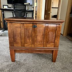 Table/File Cabinet