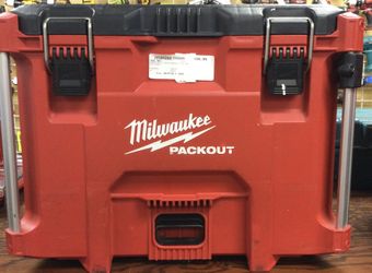 Milwaukee PackOut 22” Resin Modular XL Tool Box W/ Handle (Shows Signs Of Wear)
