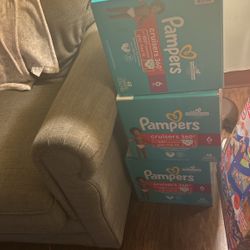 Pampers Cruisers Size 6