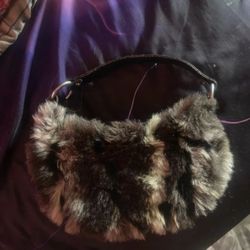 Fashion Express faux fur shoulder bag