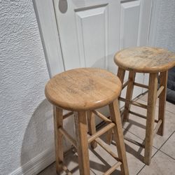 Modern Bar Stools Set of 2 – Counter Height – Great Condition
