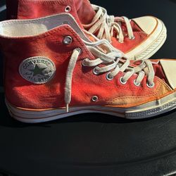 Converse high Top -size 10  In Good Condition 