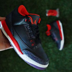 Air Jordan 3 Retro Crimson - Size 6