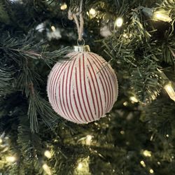 Christmas Decor Ornaments Set Of 28