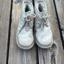 Kids Ugg Boots Size 13