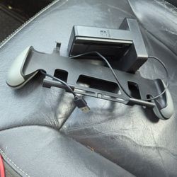 Nintendo Switch Grip And Joycon Charger