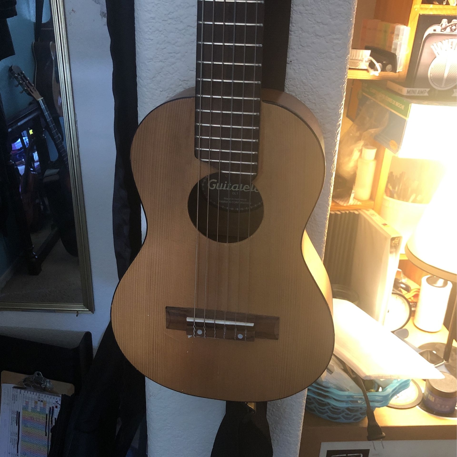 Yamaha Guitalele