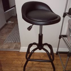 Set of  2 - (PERFORMANCE TOOL ).  Pneumatic Swivel Stools