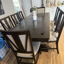 8 Chairs Dinning Table
