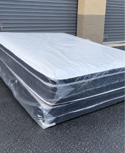 Queen Pillow Top Mattress Set $209 | Brand New