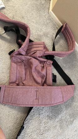 Baby carrier portier