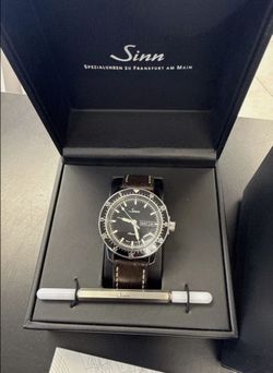 Sinn 104 | St Sa. Box Papers near mint