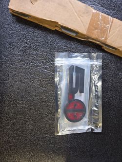 5.0 Deadpool emblem  new
