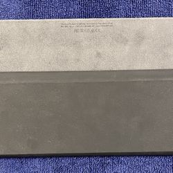 Apple A1636 Keyboard For iPads 