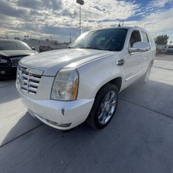 * 2009 CADILLAC ESCALADE HYBRID* 3 FILAS DE ASIENTOS* Titulo En Mano 