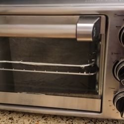OSTER TOASTER OVEN/CONVECTION OVEN