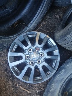 2024 Toyota Land Cruiser 18" 6lug rims (4) Like New With TPMS SENSORS