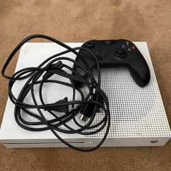 Xbox One S 1TB 2 Games 