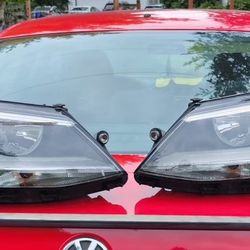 Headlight are from a 2012 VW Jetta S fits any jetta 2011-2014