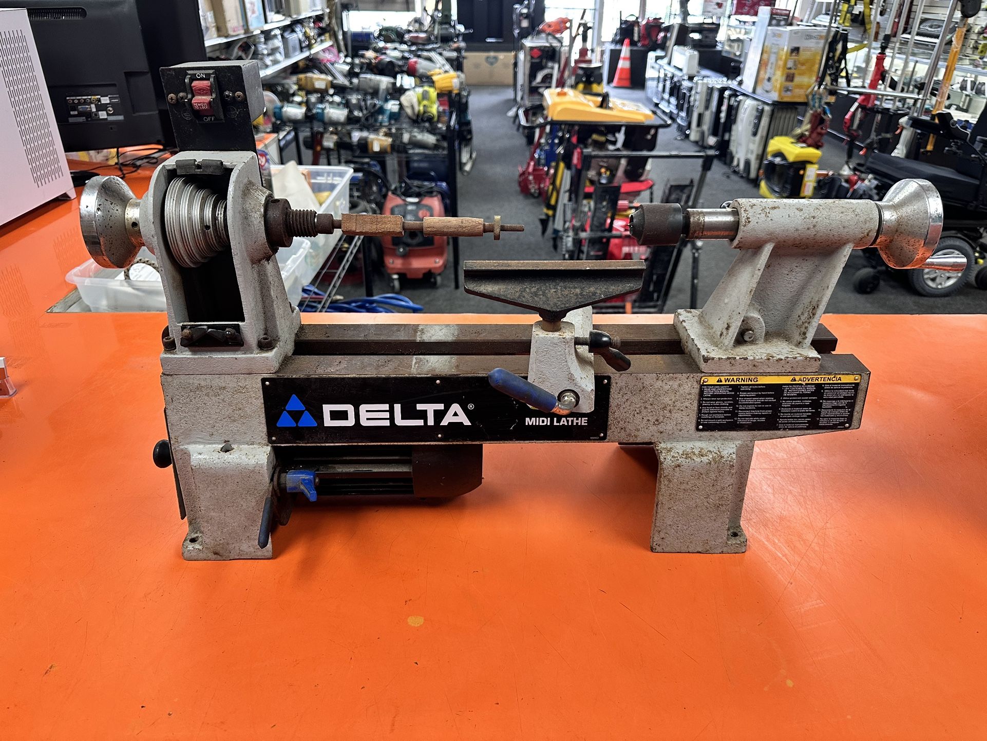 Delta Midi Lathe Woodworking Machine