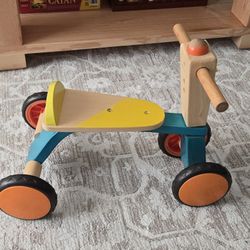 https://offerup.com/redirect/?o=Qi5Ub3lz Wooden Bike