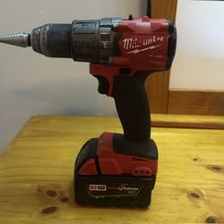 Milwaukee M18 1/2" drill/driver