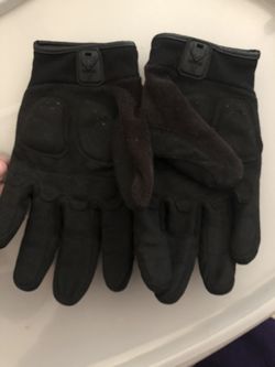 Shooting gloves