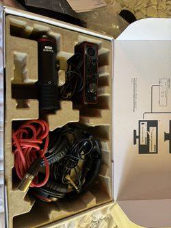 SCARLETT SOLO STUDIO