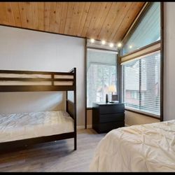 Twin Bunk Bed With Mattresses 