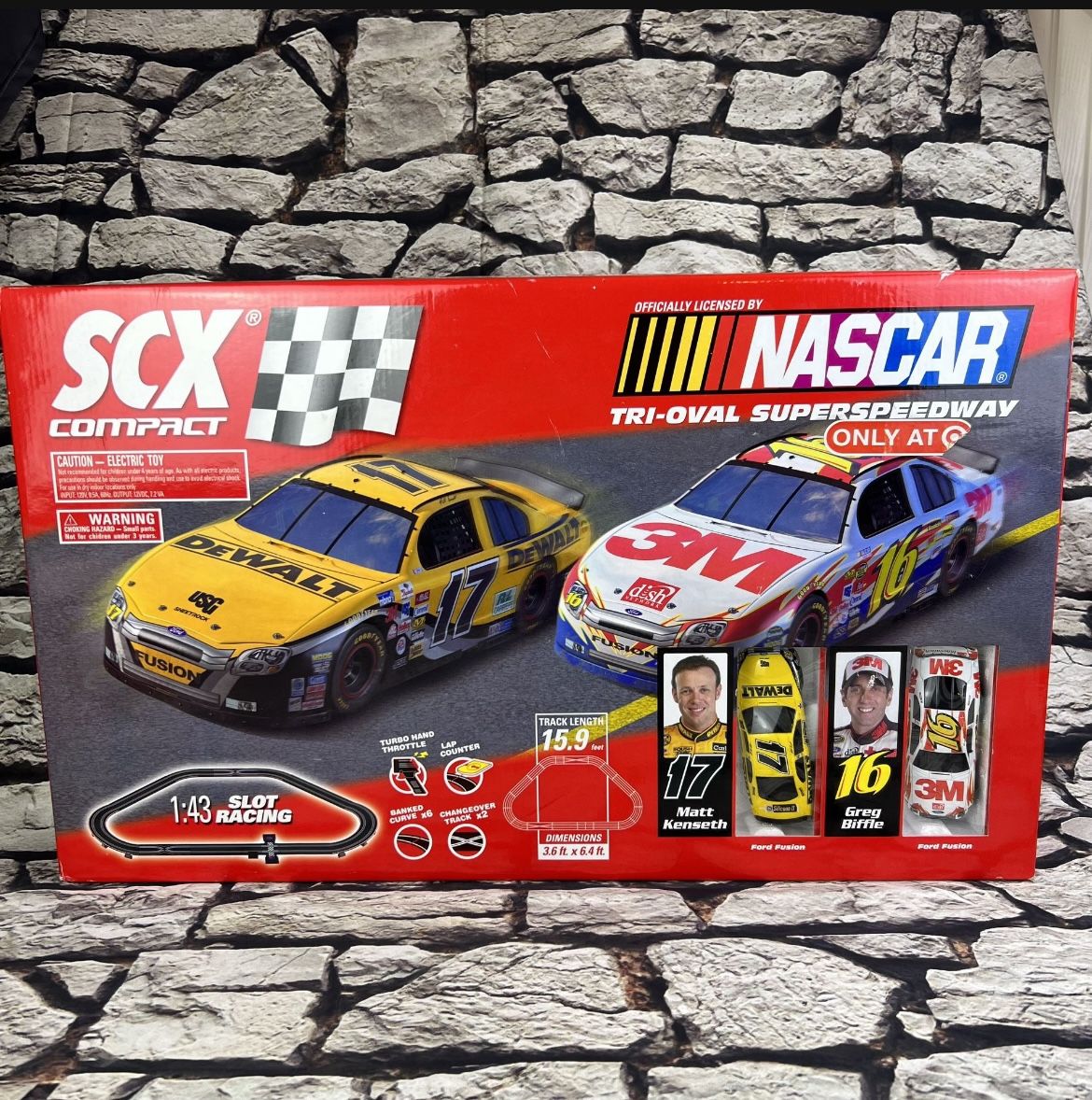 SCX NASCAR Compact Slot Racing Car Bundle 2008 3M Dewalt