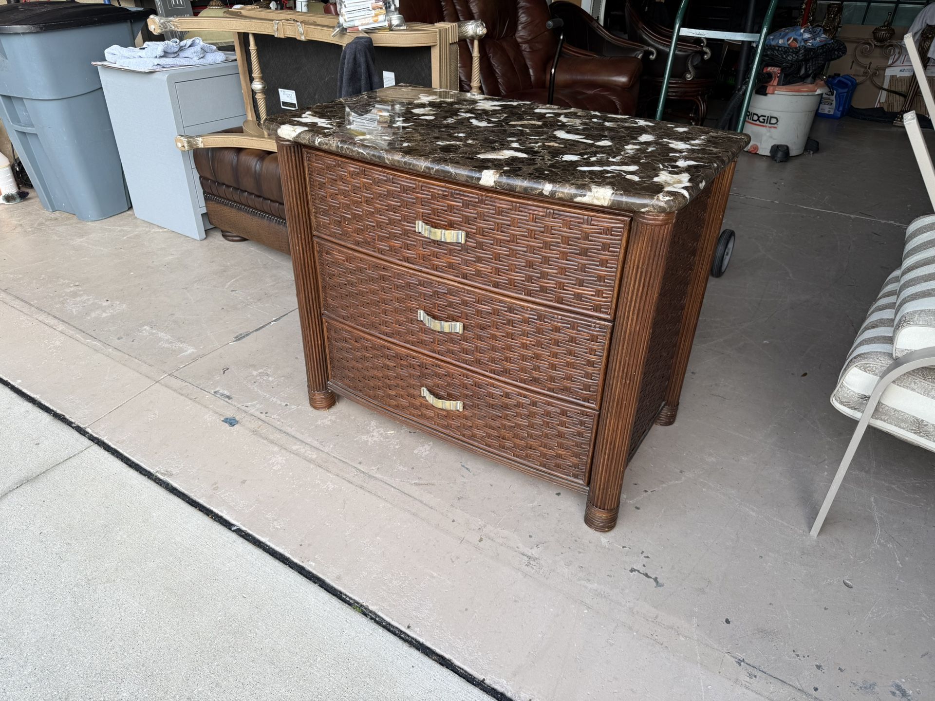 Tommy Bahama style dresser, chest of 3 drawers Excellent New Condition 