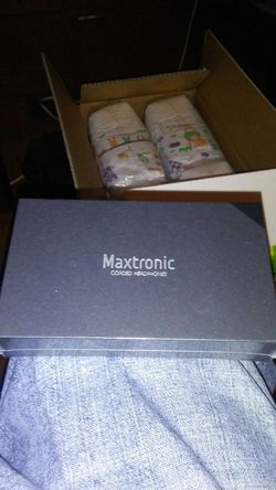 Maxtronic corded headphones