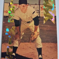 MICKEY MANTLE BASEBALL CARD GOLD