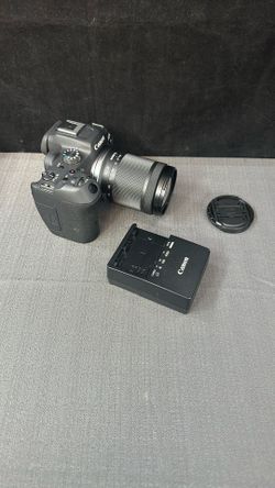 Canon Eos R 7 Camera Kit with Canon 18-150mm Lens kit