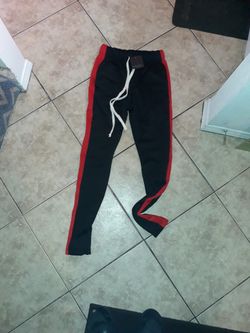 Brand New Unisex joggers From WEIV LA . Size Small