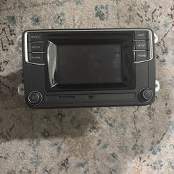 OEM 2017 Jetta Radio Headunit