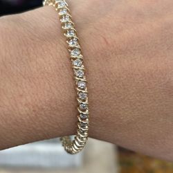 10K Diamonds Tennis Bracelet 