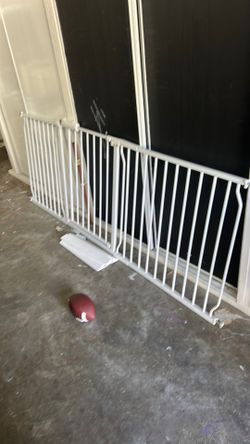 Baby gate