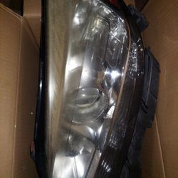 Chevrolet Malibu Headlight Assembly 