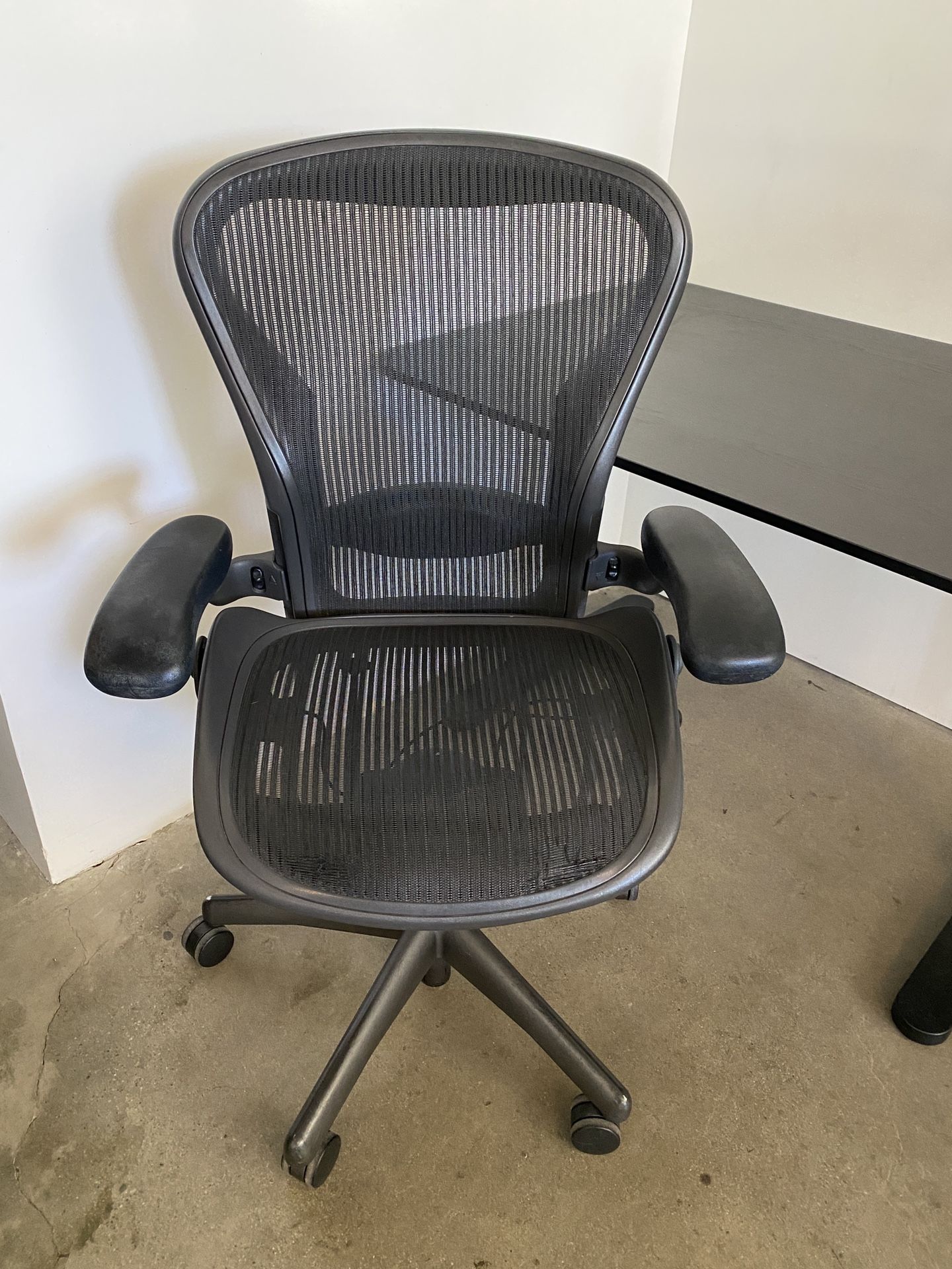 Herman Miller Aeron Chair