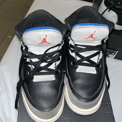 Jordan 3 Retro OG  Size 3