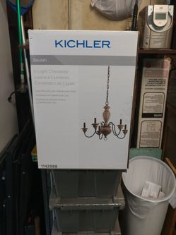 Kichler 5 light Chandelier