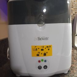 Dr. Brown's Deluxe Electric Sterilizer for
Baby Bottles & Accessories