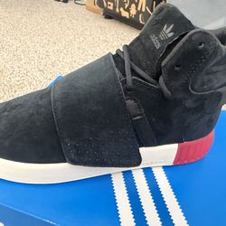 Adidas Tubular Shoes Brand New 