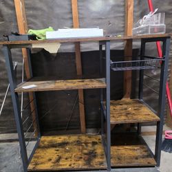 Kitchen Bakers Rack
