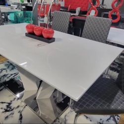 Dinning set 